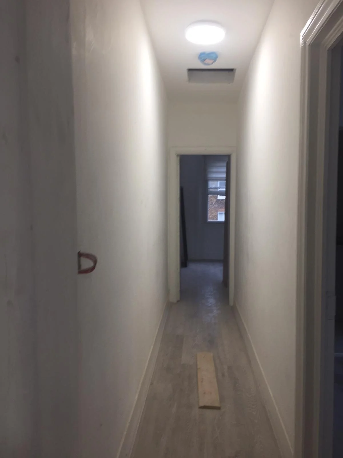 Contemporary flooring solutions by Torrington Design and Build, London